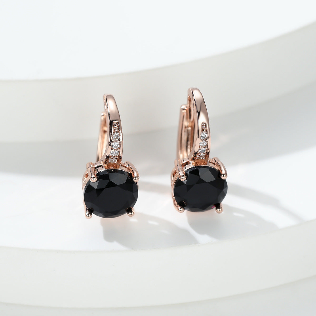 Boucles d’oreilles mode simples et élégantes, déclinées en plusieurs couleurs - NovaShop NovaShop Rose Gold Black Diamond Bigbuy