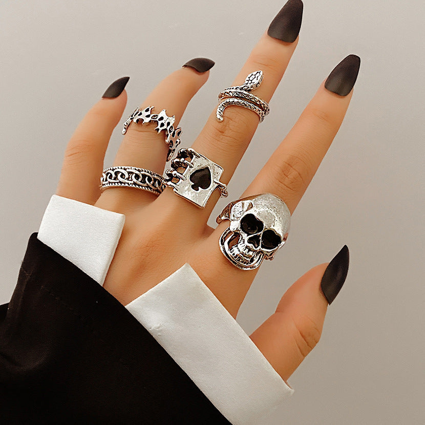 Fashionable butterfly and snake ring combination
