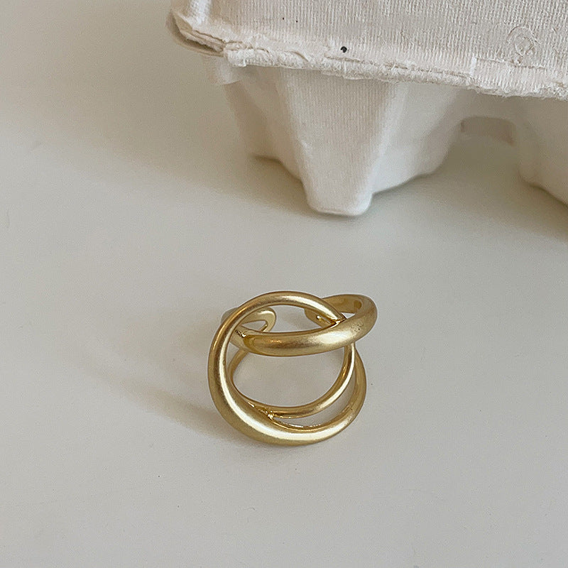 Open ring in three-dimensional interlaced matte metal