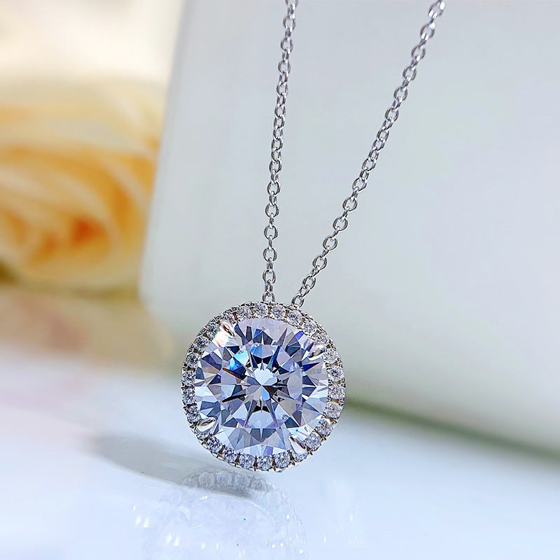 Simple style white diamond pendant for women
