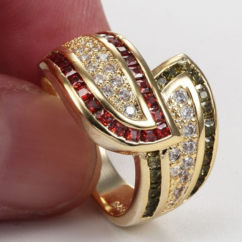 Personalized Women's Fashion Ring with Peridot