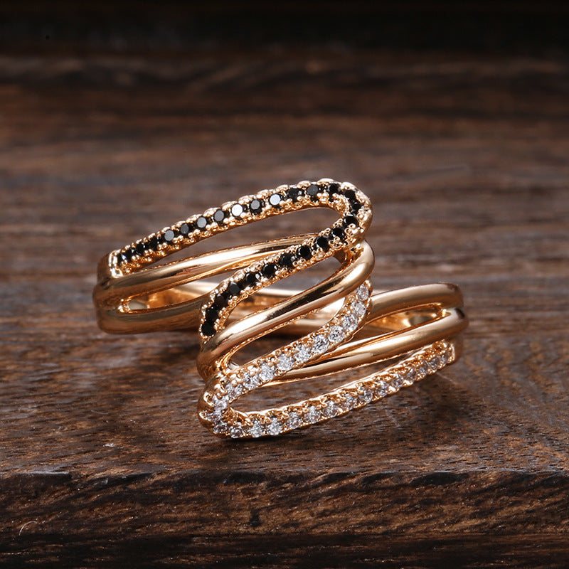 Refined Women's Ring in Copper and Shiny Zircons