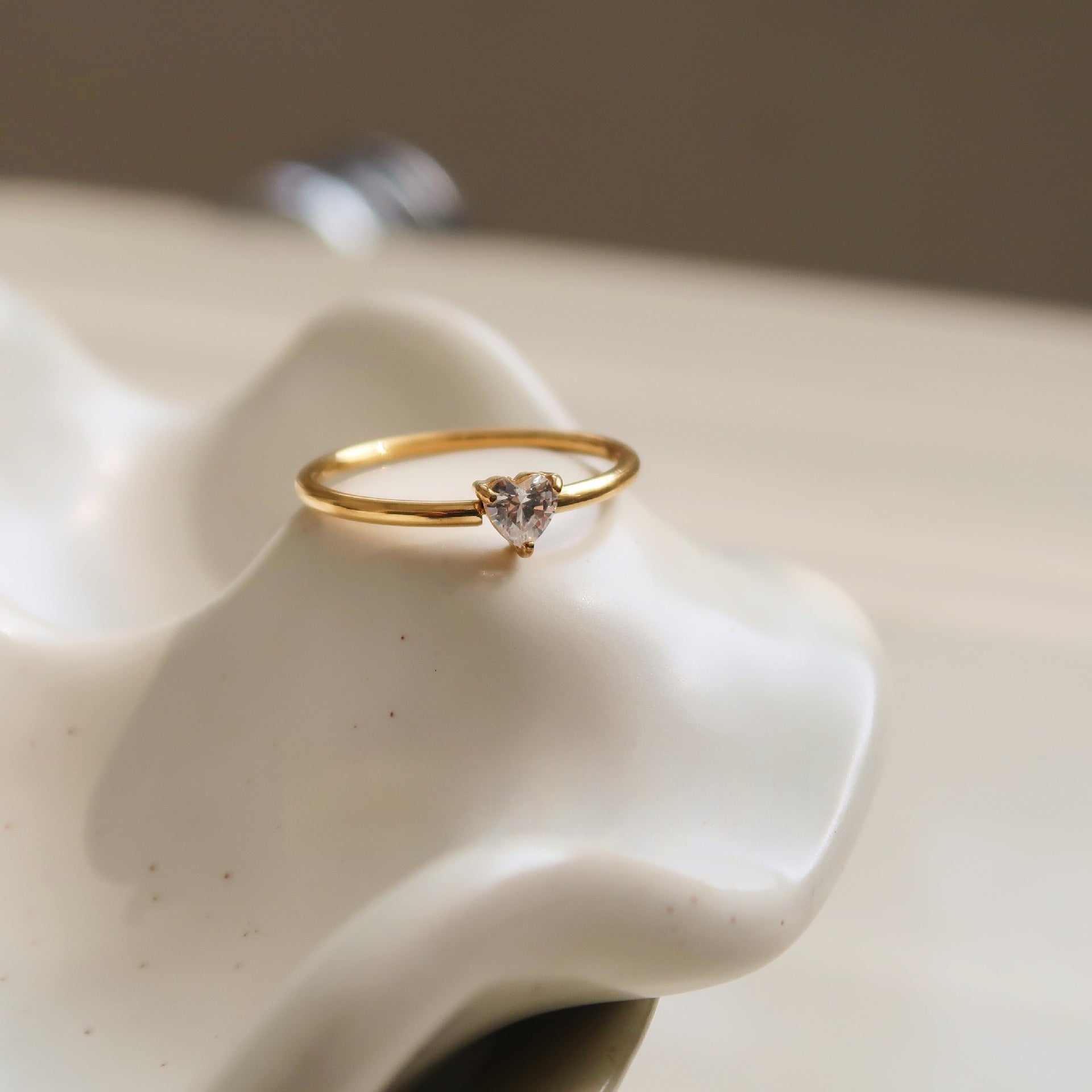 Oval Love Ring No Fading - Fresh and Simple Design