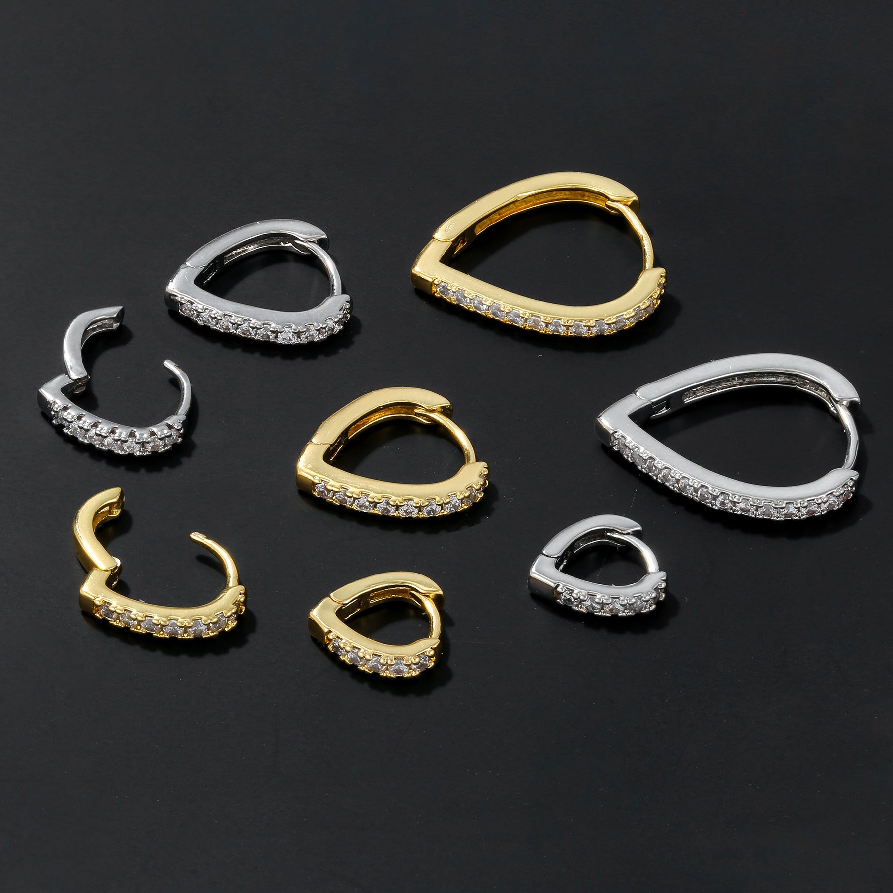 Simple Temperament Summer Cool Love Clip-on Earring