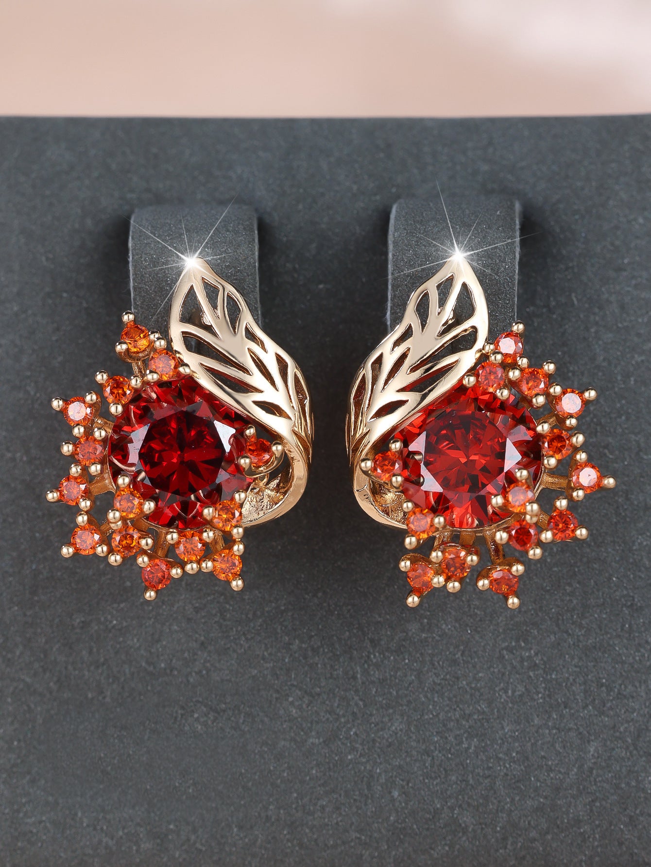 Boucles d’oreilles rondes fleurs plume en zircon - NovaShop NovaShop Red Diamond / Rose gold Bigbuy