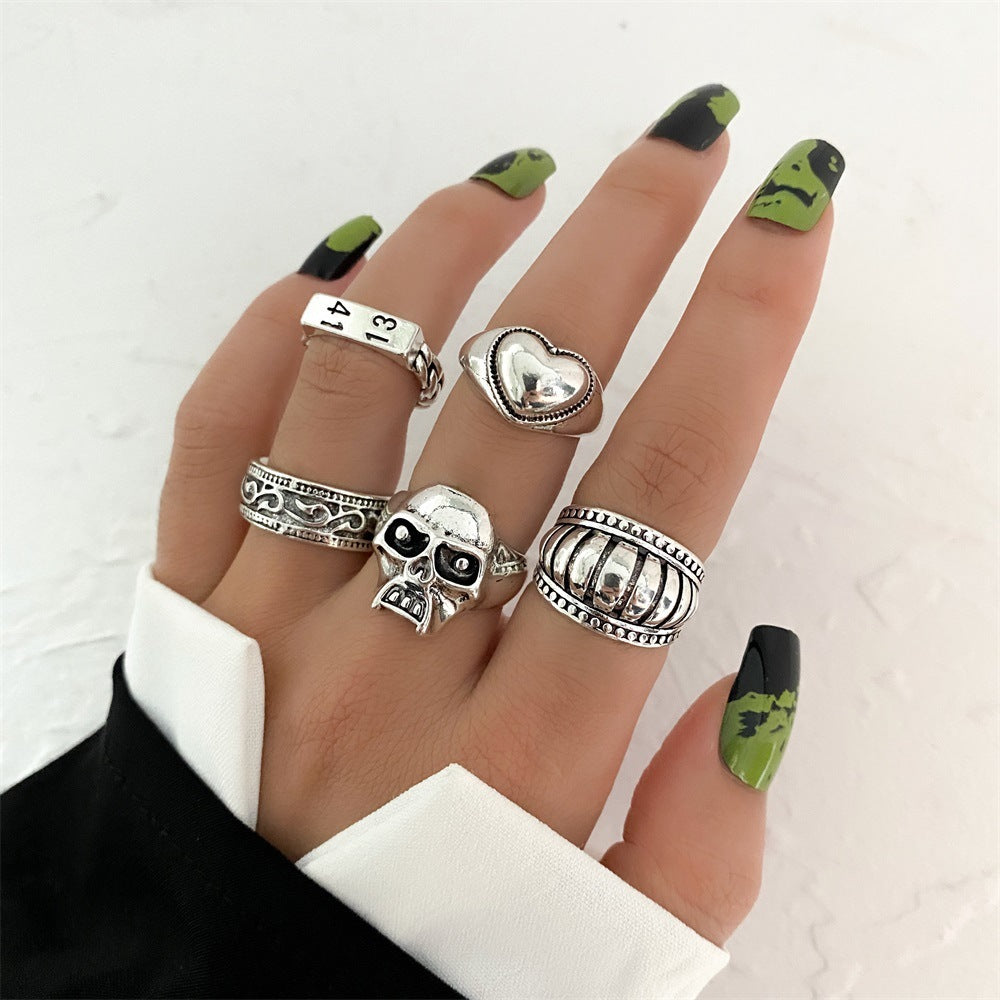 Fashionable butterfly and snake ring combination