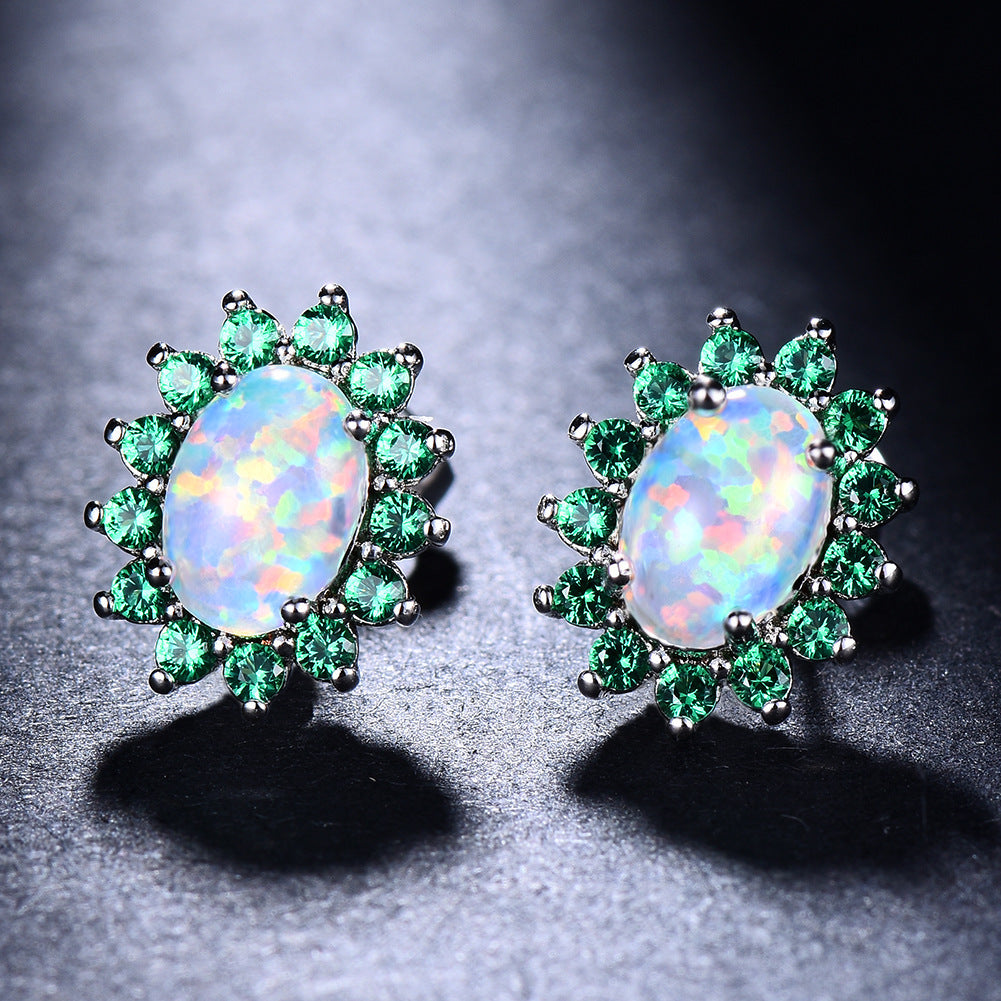 Oval Stud Earrings for Women – Modern Elegance