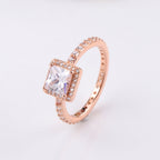 White copper ring with a creative design and strong personality