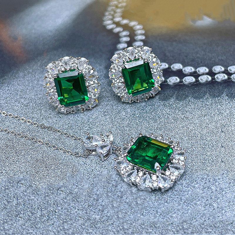 French Royal Jewelry in Elegant Style: Earrings, Necklace and Ring
