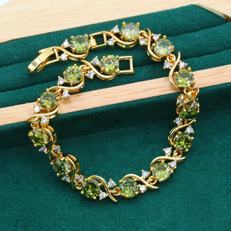 Feminine zirconia jewelry set fully encrusted with rhinestones