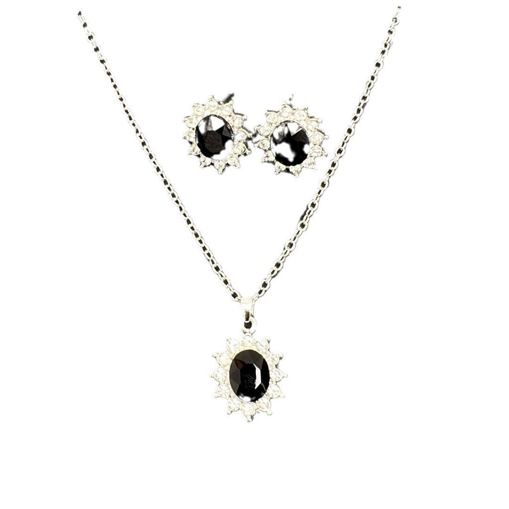 Women's Set with Earrings and Necklace