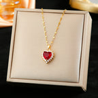 Necklace With Hearts Flower Special Interest Lightweight Luxury Pendant Costume Titanium Steel