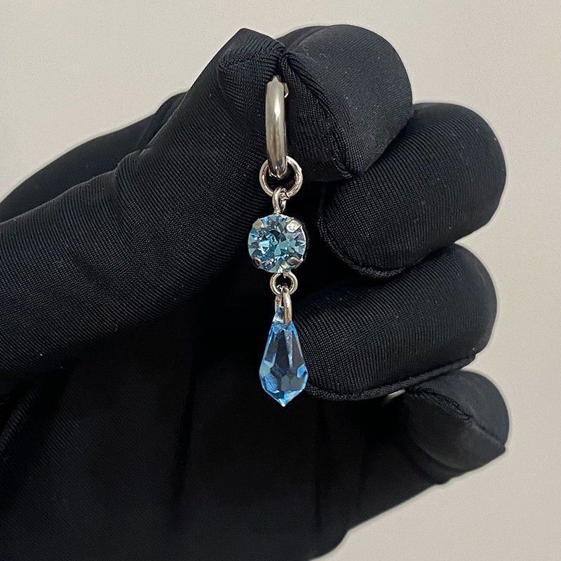 Waterdrop dangle earrings