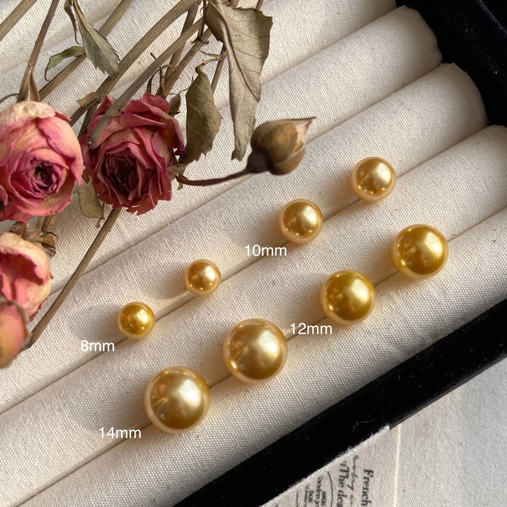 Women's large pearl stud earrings, combining style