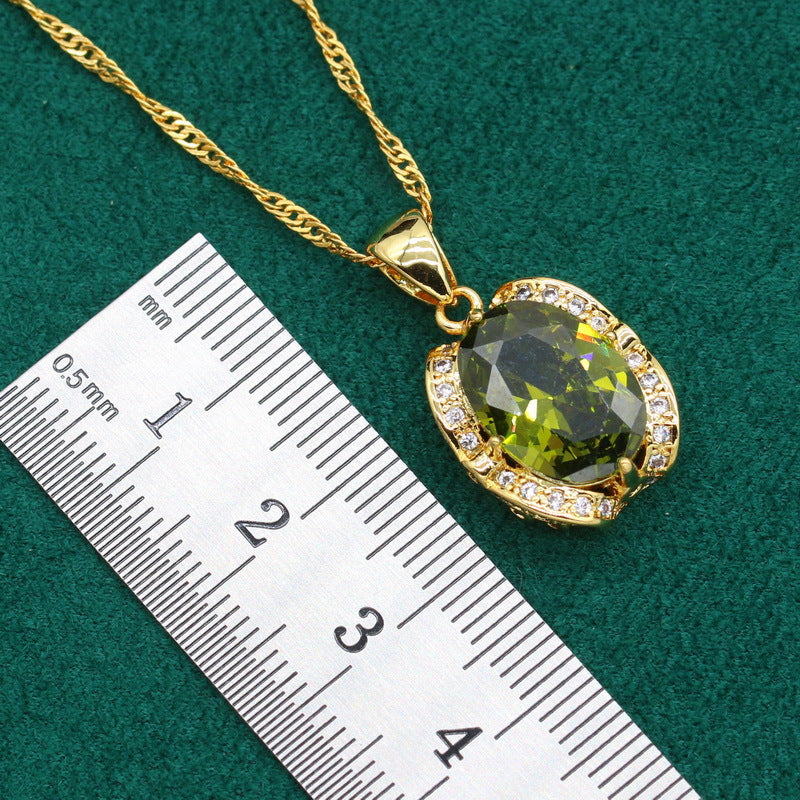 Feminine zirconia jewelry set fully encrusted with rhinestones