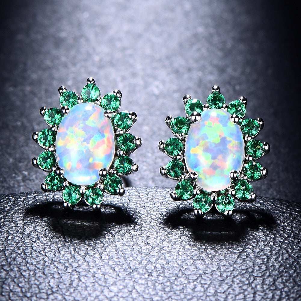 Oval Stud Earrings for Women – Modern Elegance