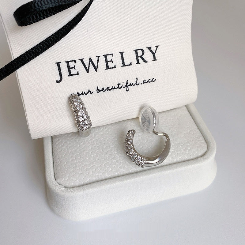 Simple mosquito repellent clip-on earrings for women with zircons