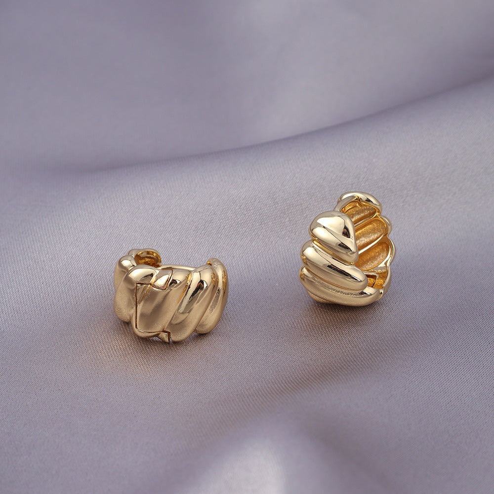 Micro-zircon, woven, twisted, gold-plated, lightweight, luxurious and high-end stud earrings