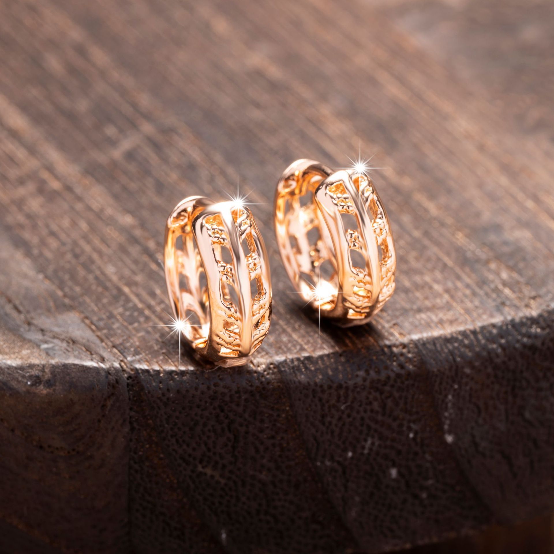 Boucles d’oreilles haut de gamme en forme de feuille ajourée, design de niche - NovaShop NovaShop Rose Gold Bigbuy