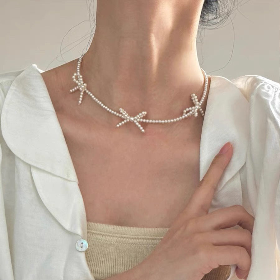 Simple Design Women's Clavicle Necklace with Sweet Knot and Beads